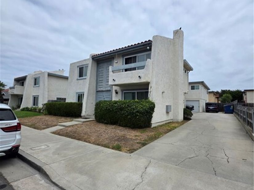 16702 Blanton Lane, Huntington Beach CA 92649