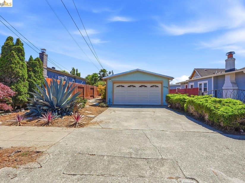 1530 Stuart St, Berkeley CA 94703