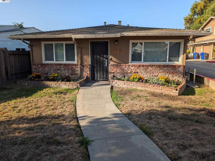 Undisclosed Address #41150602, Hayward CA 94541