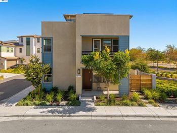 6117 Sandpiper Rd