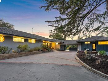 11260 Kerrigan Dr