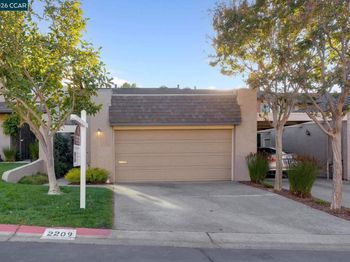 2209 Westmoreland Court