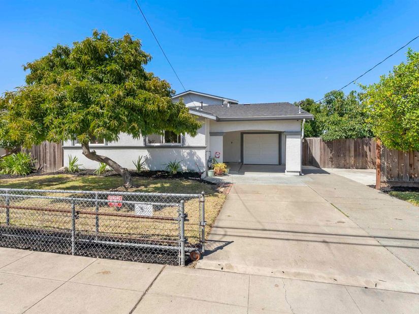 43143 Gatewood St, Fremont CA 94538