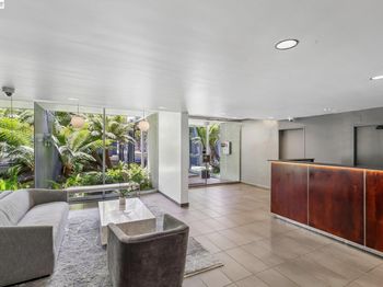 66 Cleary Ct