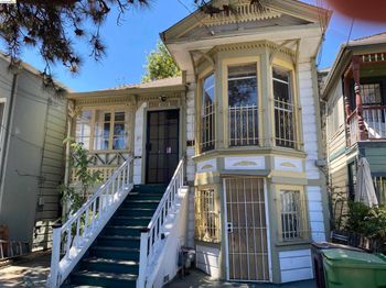 1133 Wood St