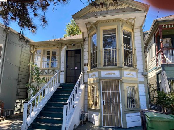 1133 Wood St, Oakland CA 94607