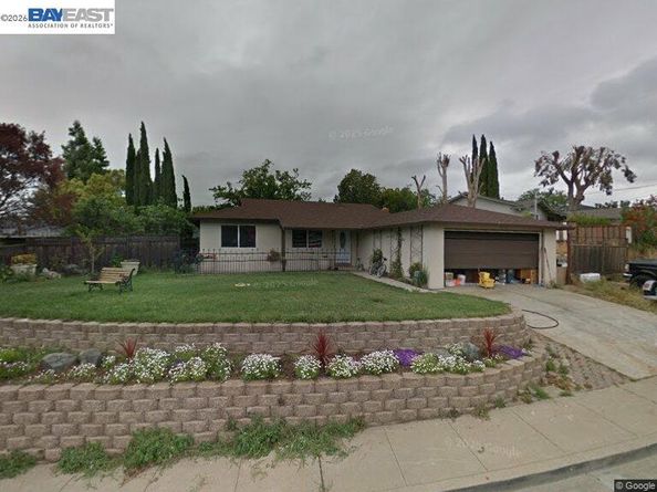 1419 Kansas Cir, Concord CA 94521