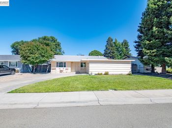 1457 Tulip Way