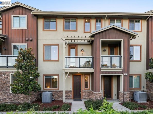 897 Tranquility Cir 7, Livermore CA 94551