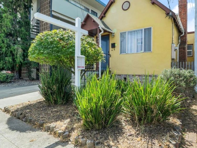 1058 Kains Ave, Albany CA 94706