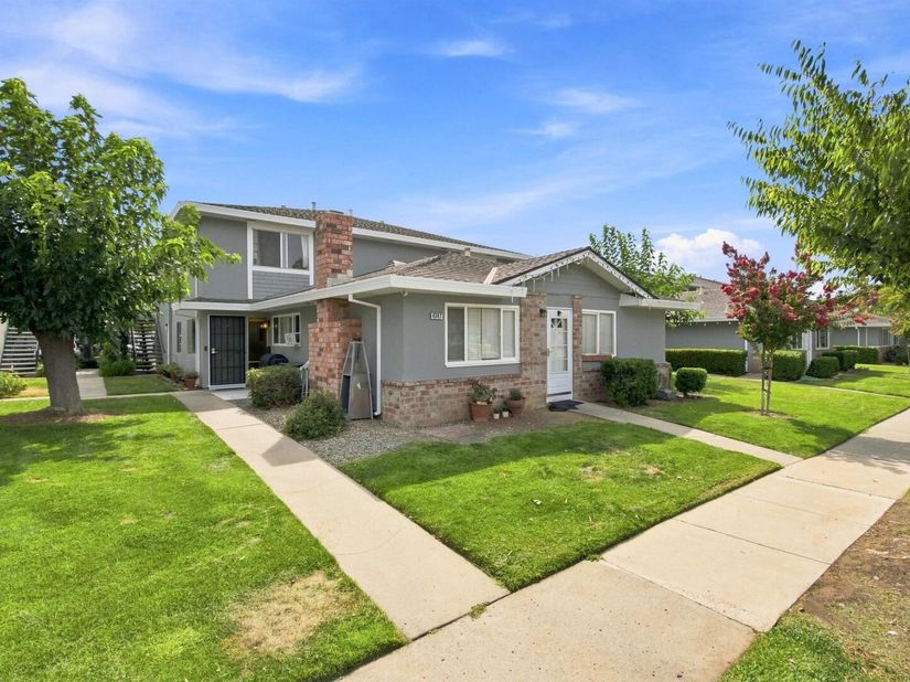4747 Capay Dr 2, San Jose CA 95118