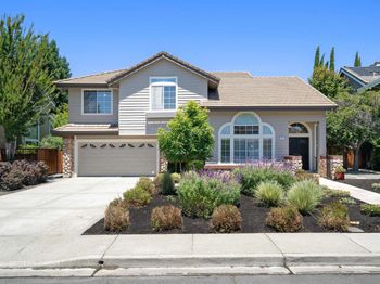 1024 Belleterre Dr
