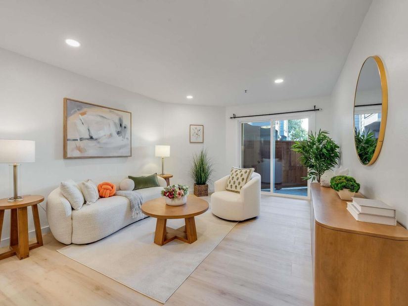 6400 Christie Ave 2112, Emeryville CA 94608