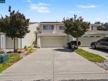 5251 Pebble Glen Dr
