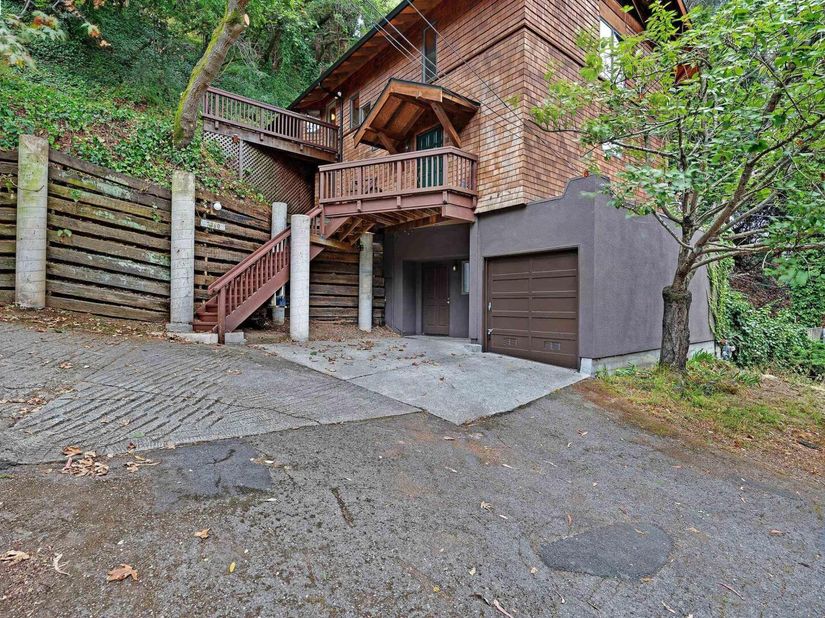 7360 Claremont Ave, Berkeley CA 94705