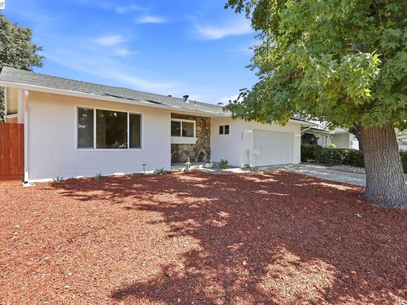 6963 Portage Rd, Dublin CA 94568
