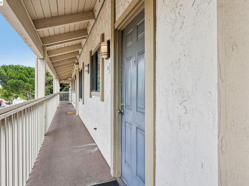 1790 Ellis St 34, Concord CA 94520