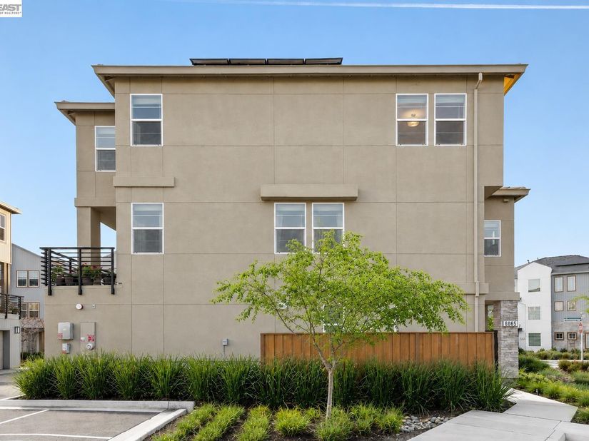 6065 Bullion Ln, Dublin CA 94568