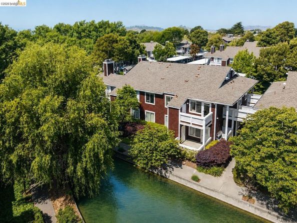 154 Marina Lakes DR, Richmond CA 94804