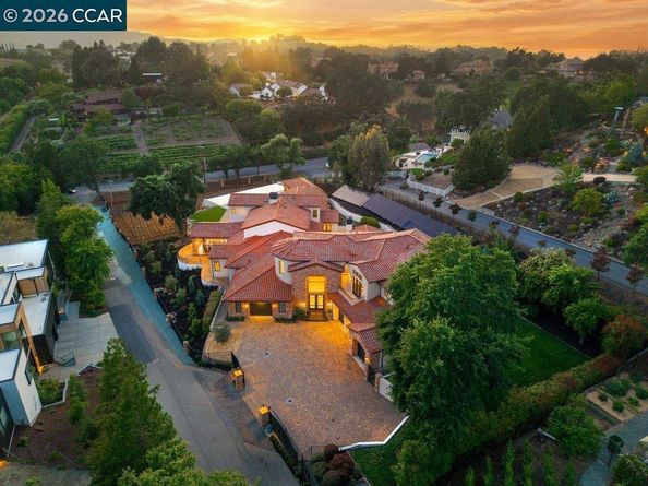 640 El Pintado Rd, Danville CA 94526