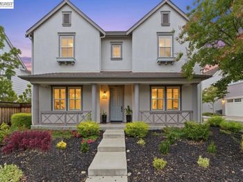 4266 Sunset View Dr