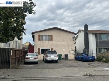 1127 Linden St