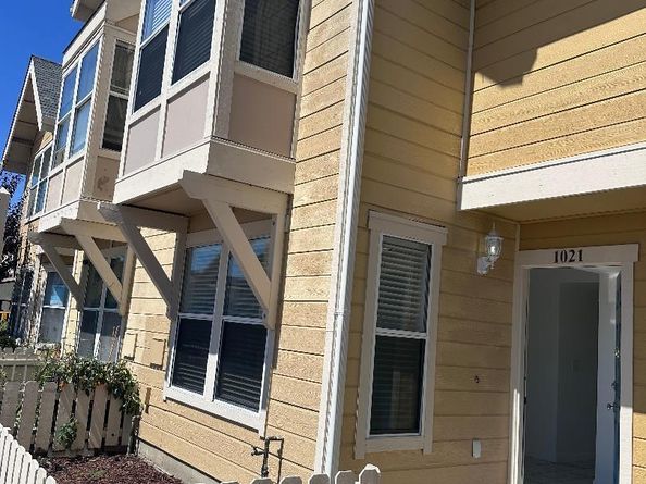 1021 Santa Ines Ct, Oakland CA 94601