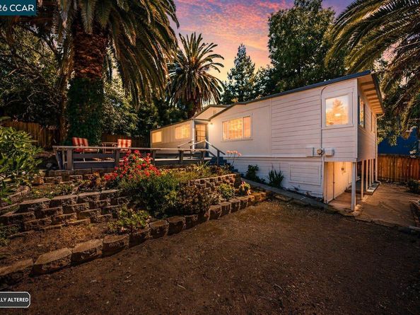 4632 Steele Street, Oakland CA 94619