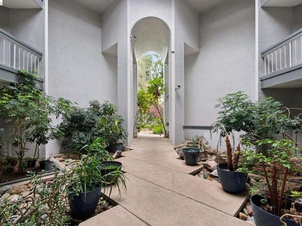 1591 Ellis St 105, Concord CA 94520