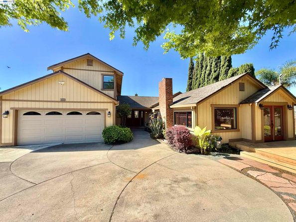 4429 James Ave, Castro Valley CA 94546