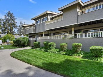 1163 Cherryview Ln