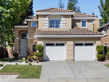 377 Squirrel Ridge Way