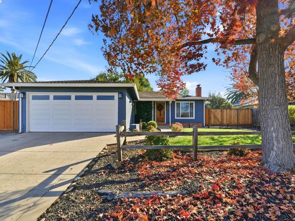 1341 Maryland Dr, Concord CA 94521