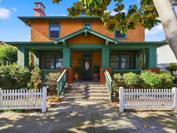 1136 Taraya Ter, Hercules CA 94547