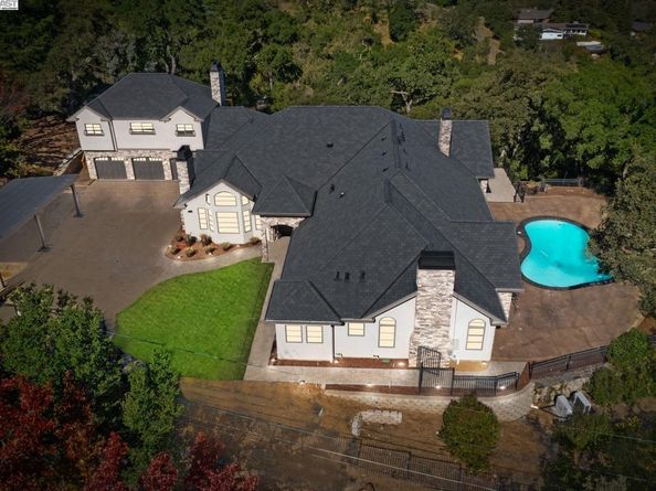 700 Clipper Hill, Danville CA 94526