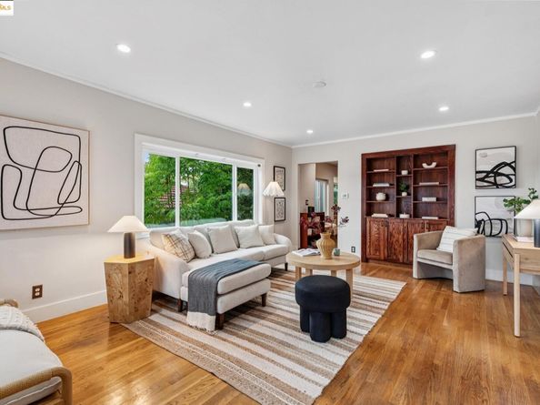 4125 Kuhnle Ave, Oakland CA 94605