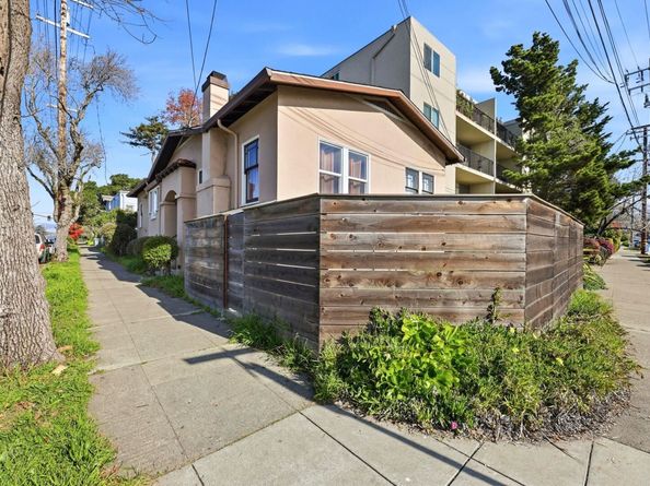 1813 Sacramento St, Berkeley CA 94702