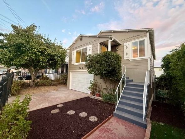 2706 Short St, Oakland CA 94619
