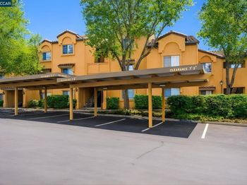 440 Bollinger Canyon Ln