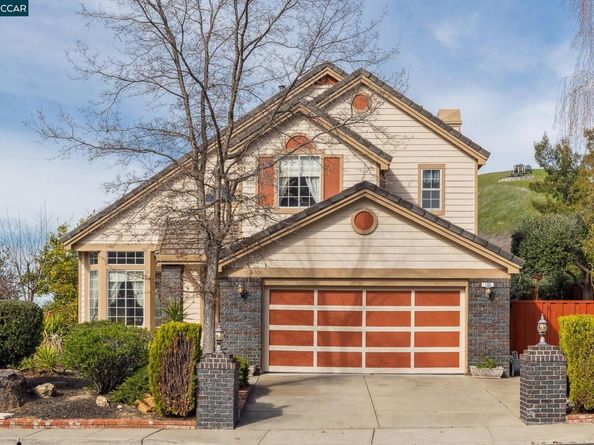 105 Crow Pl, Clayton CA 94517