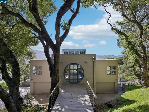 319 Tappan Ter, Orinda CA 94563