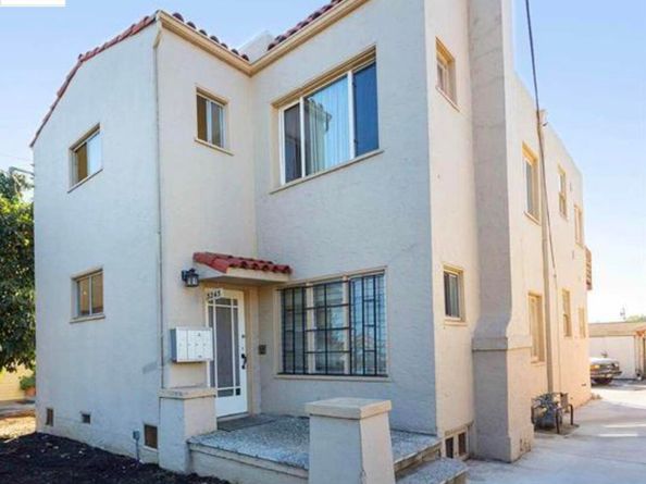 3243 E 23Rd St, Oakland CA 94601