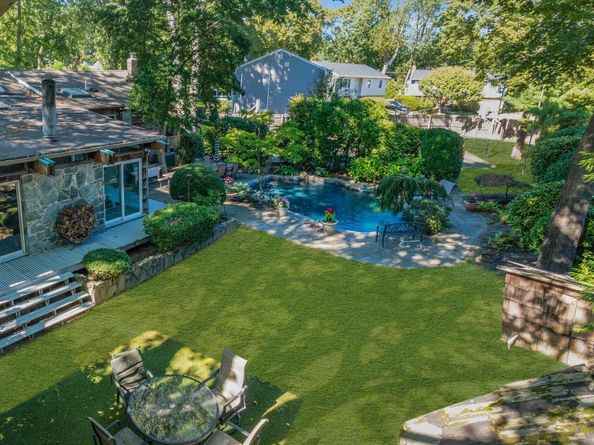 78 Chestnut Street, Glen Cove NY 11542