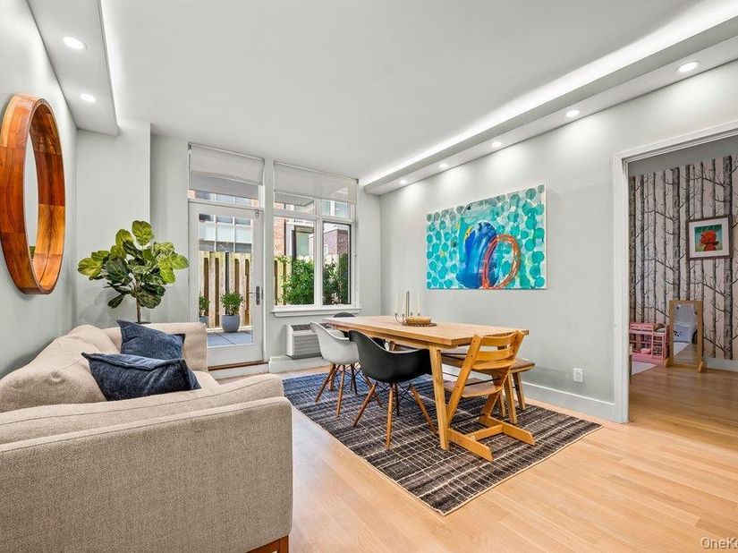 226 50th Avenue 3D, Long Island City NY 11101