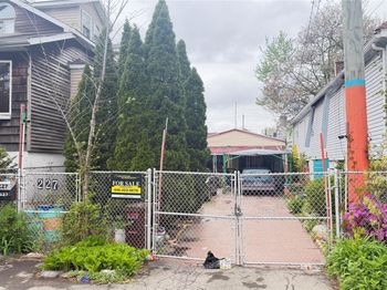 227 Stephens Avenue
