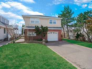 73 E Beach Promenade