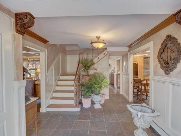 85 Dix Hills Road, Huntington NY 11743