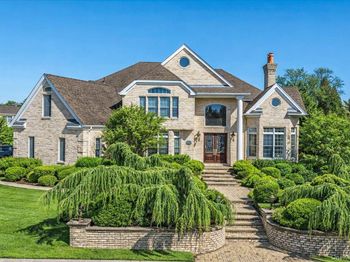 22 Turnberry Court
