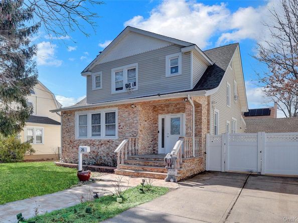26 Hilbert Street, Hempstead NY 11550