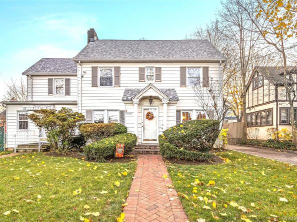 43-24 Morgan Street, Little Neck NY 11363